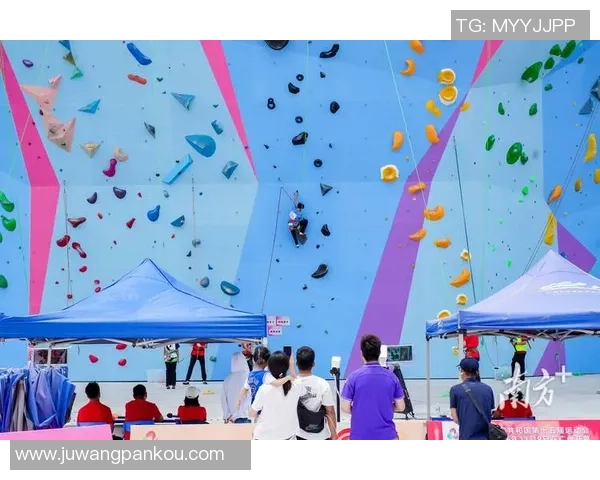深圳攀岩队荣登攀岩比赛经验排行榜第一名引领全国攀岩热潮