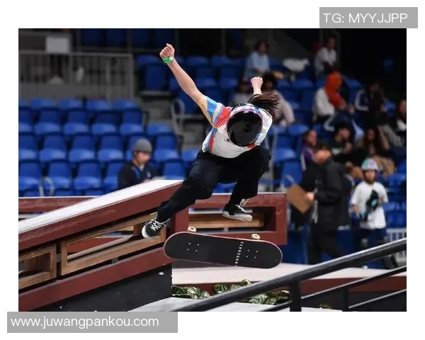 重庆滑板队在世界滑板锦标赛中的战术分析与表现评估 重庆滑板队在世界滑板锦标赛中的战术分析与表现评估